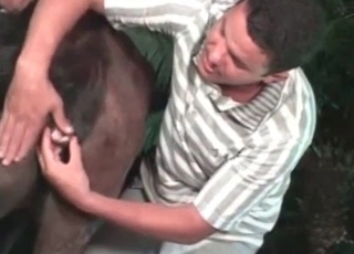 Uncovering that whorse's hot twat