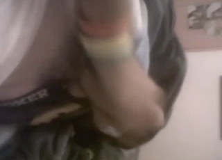 Dog showing what it can do with that nice peen